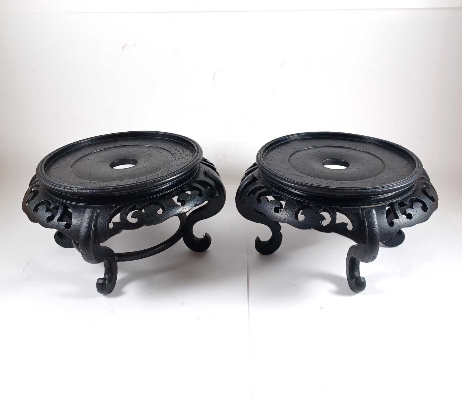 Vintage Chinese Carved Wood Vase Plant Stands, 4.25″ And 4.5″ Platforms