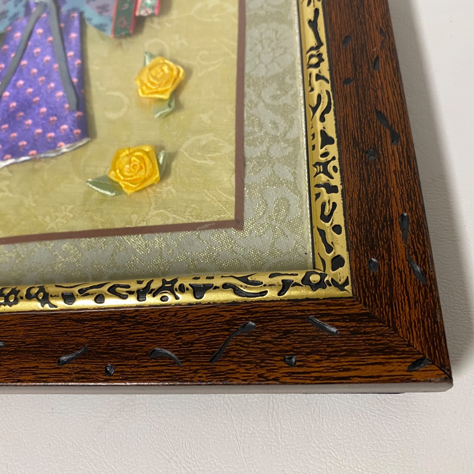 Framed Miniature Chinese Tang Dynasty Traditional Dress • 9.5″ X 9.5″ • Souvenir