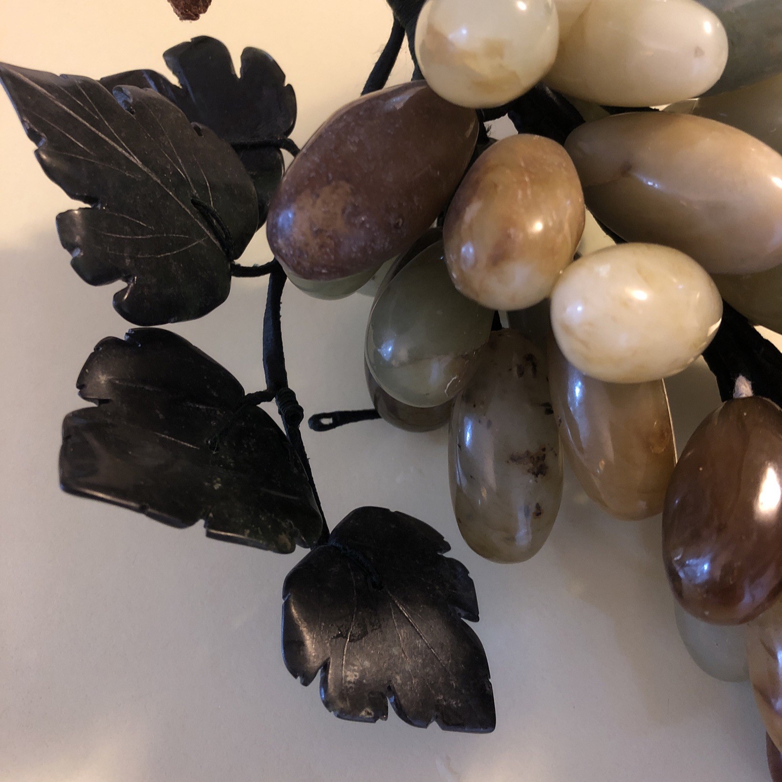 Beautiful vintage large￼ jade grape cluster 8” x 5” Colorful ￼