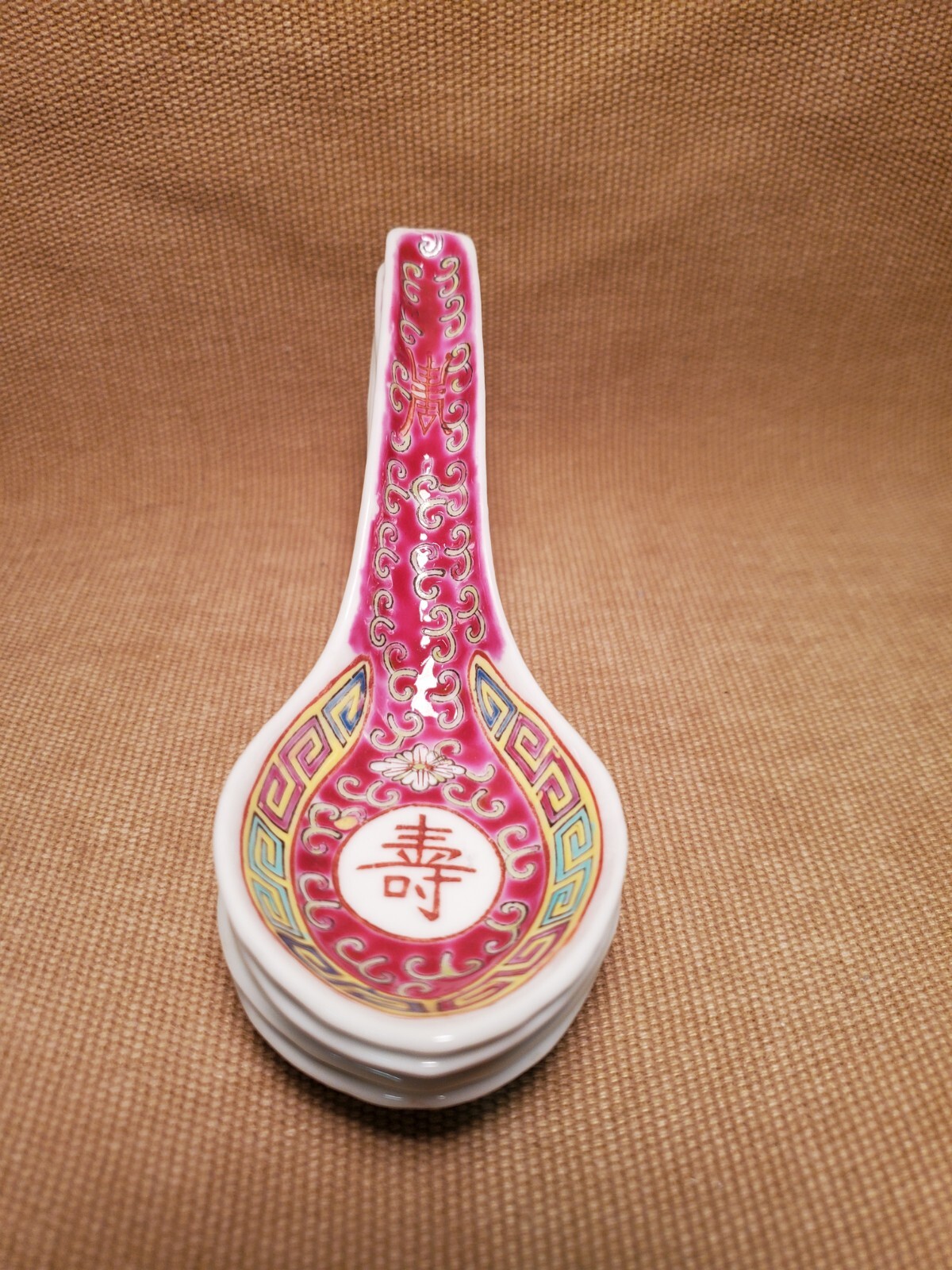 4 Spoons – Red Mun Shou 5.5″ – Chinese Porcelain – Longevity Pattern