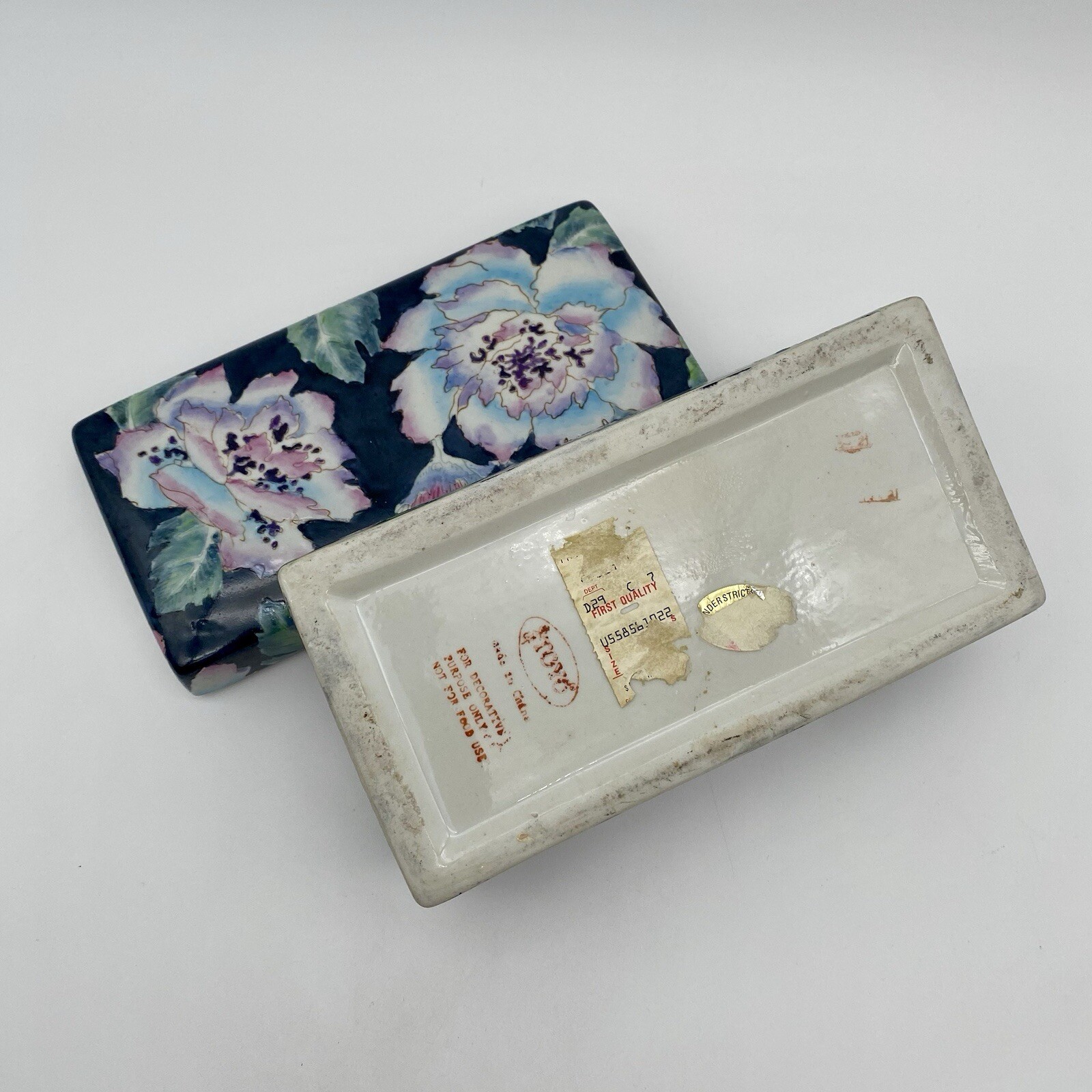 Vintage Ceramic Toyo HFP Macau Hand Painted Flowers Trinket Storage Box