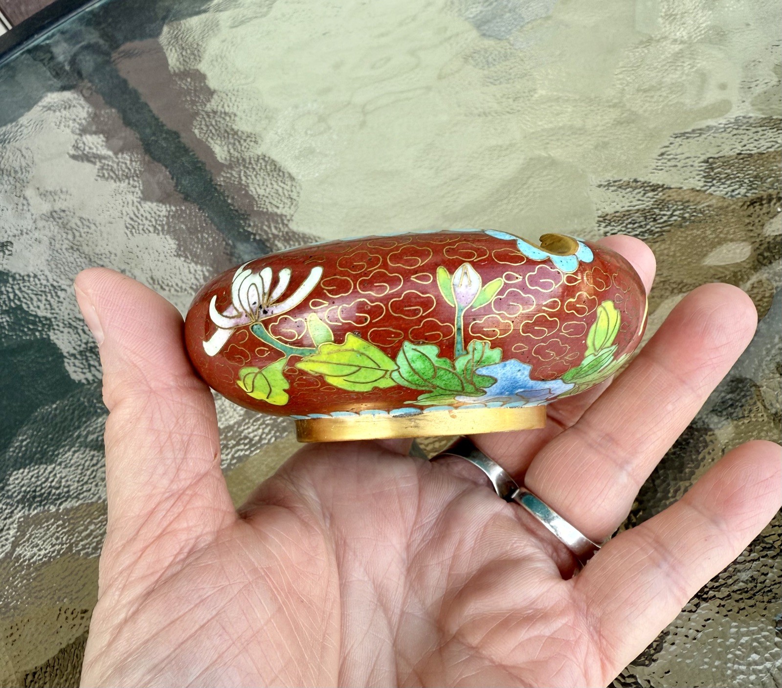 Vintage Chinese Asian Floral Cloisonné Enamel Brass Ashtray Beautiful Colors