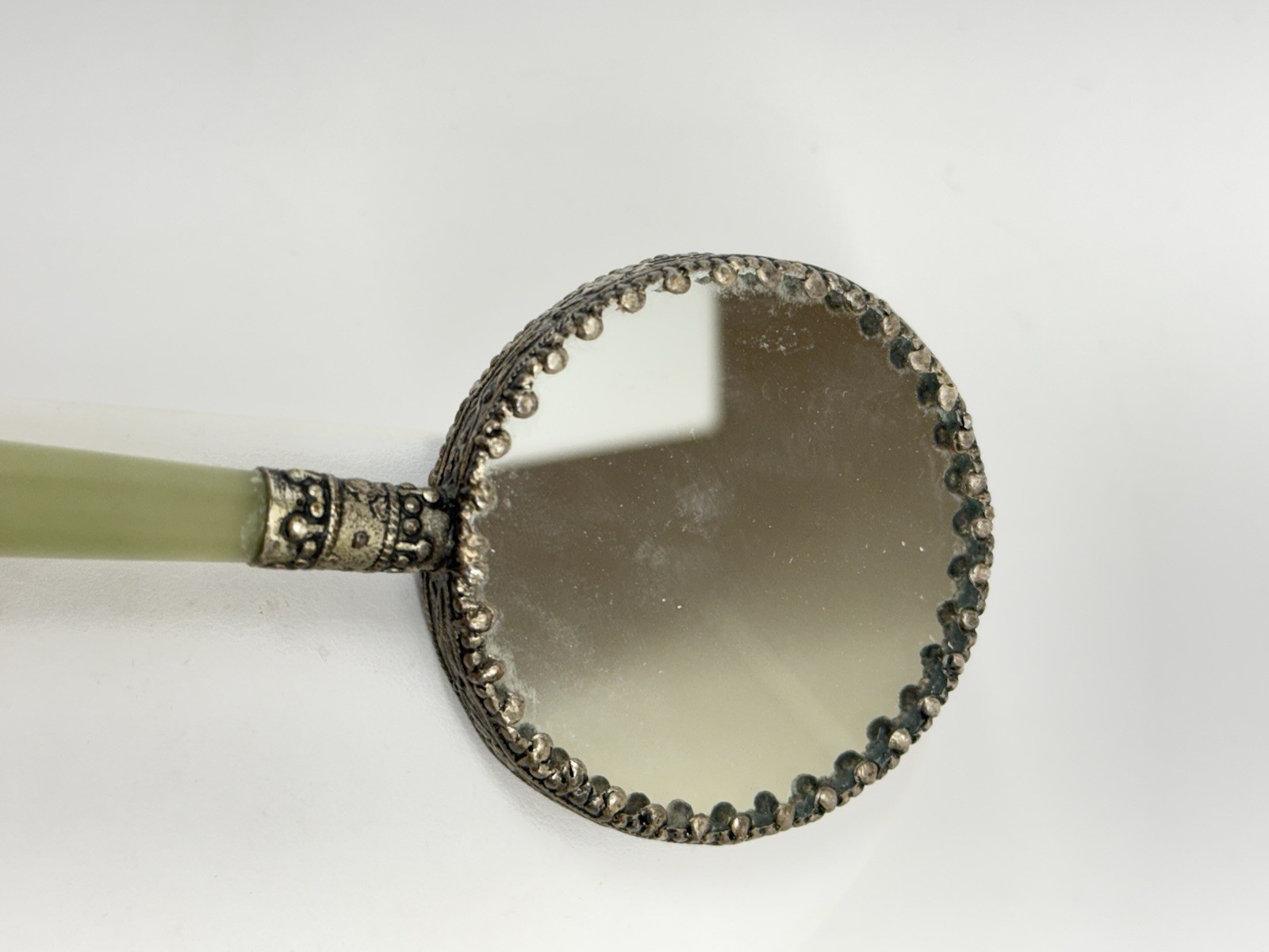 Vintage Chinese Hand mirror Blue White Porcelain Frog 5 1/4” Vanity Item