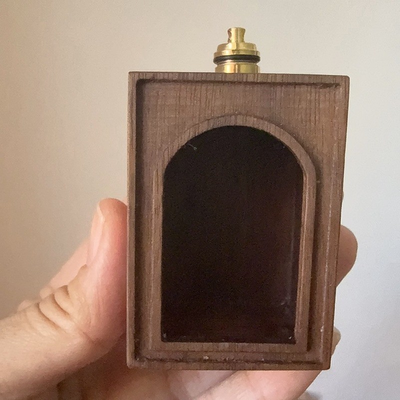 Mini Walnut Wood Shrine 5.8x4x3cm for 2.5-4.5cm Buddha Statues