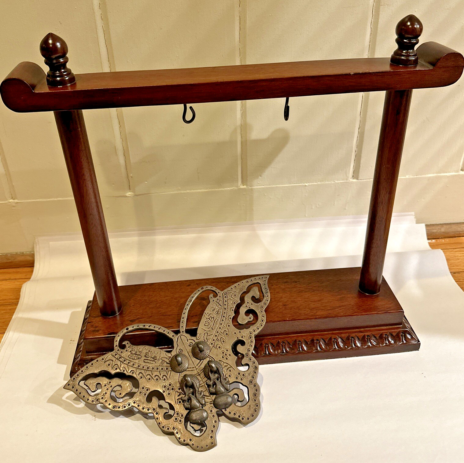 Vintage 2002 Bombay Company Wood & Brass Butterfly Gong Asian Decor -heavy