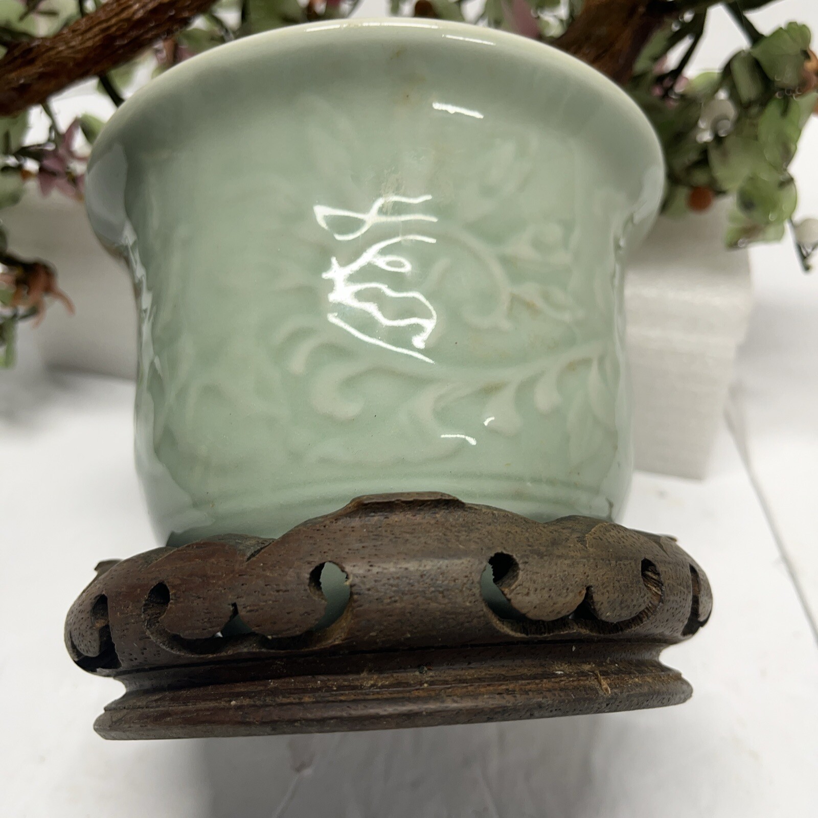 Vtg Japanese/Chinese/Asia Bonsai Jade Tree W/Berries 18″ L 13″ T w/pot & stand