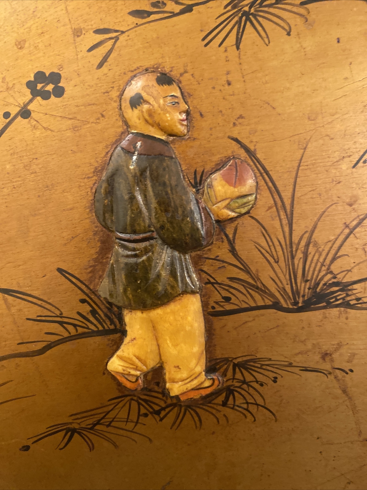VTG Chinese Lacquered Wooden Painted & Carved Fan Wall Hanging Plaque 18” X 10”