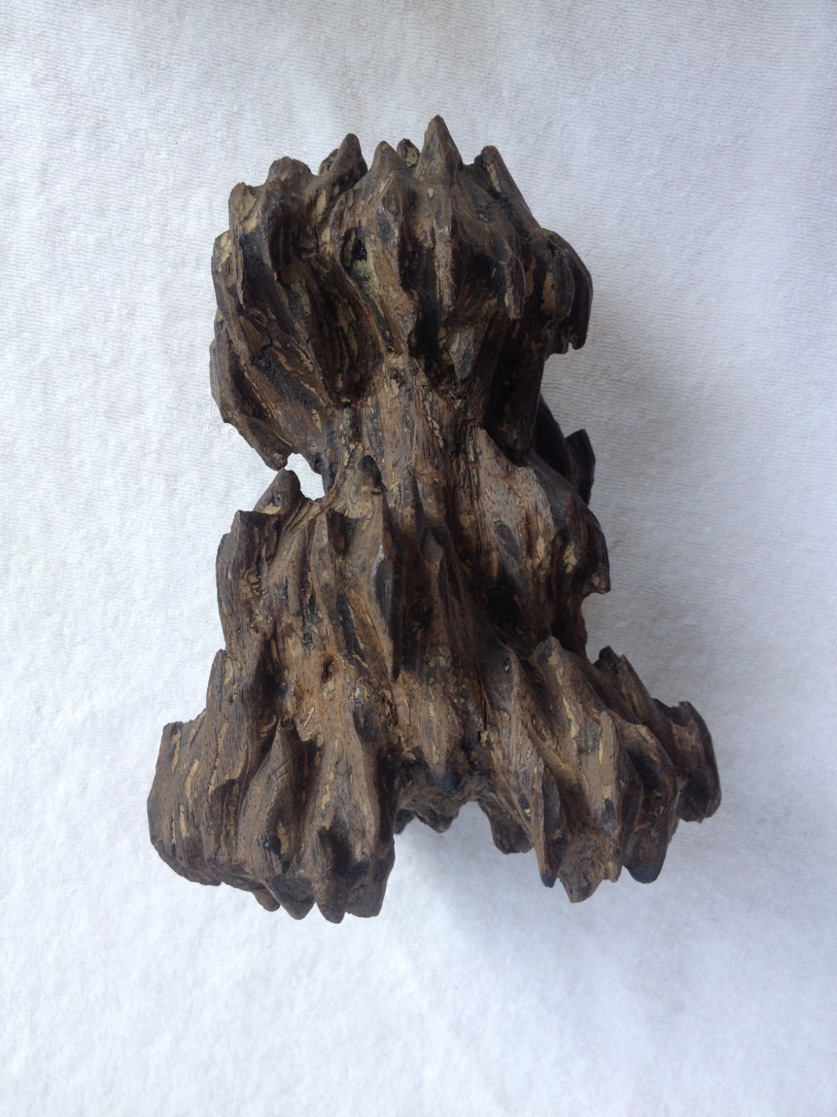 Superb rare Asian Oriental Chinese Old Kinam Chenxiang Agarwood incense figure