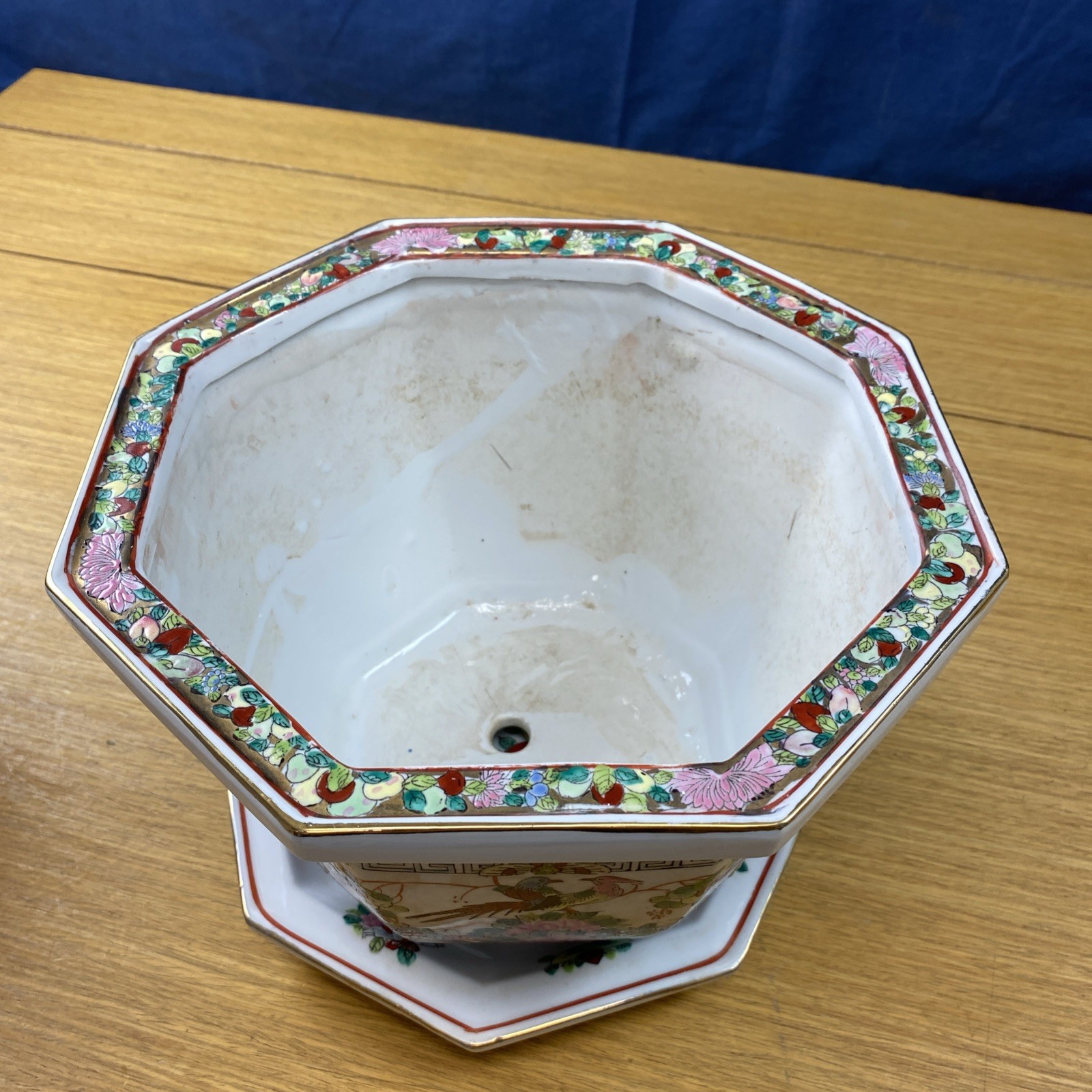 Vtg. Chinese Famille Rose Porcelain Planter & Underplate 7 1/2” Tall x 10 1/2”