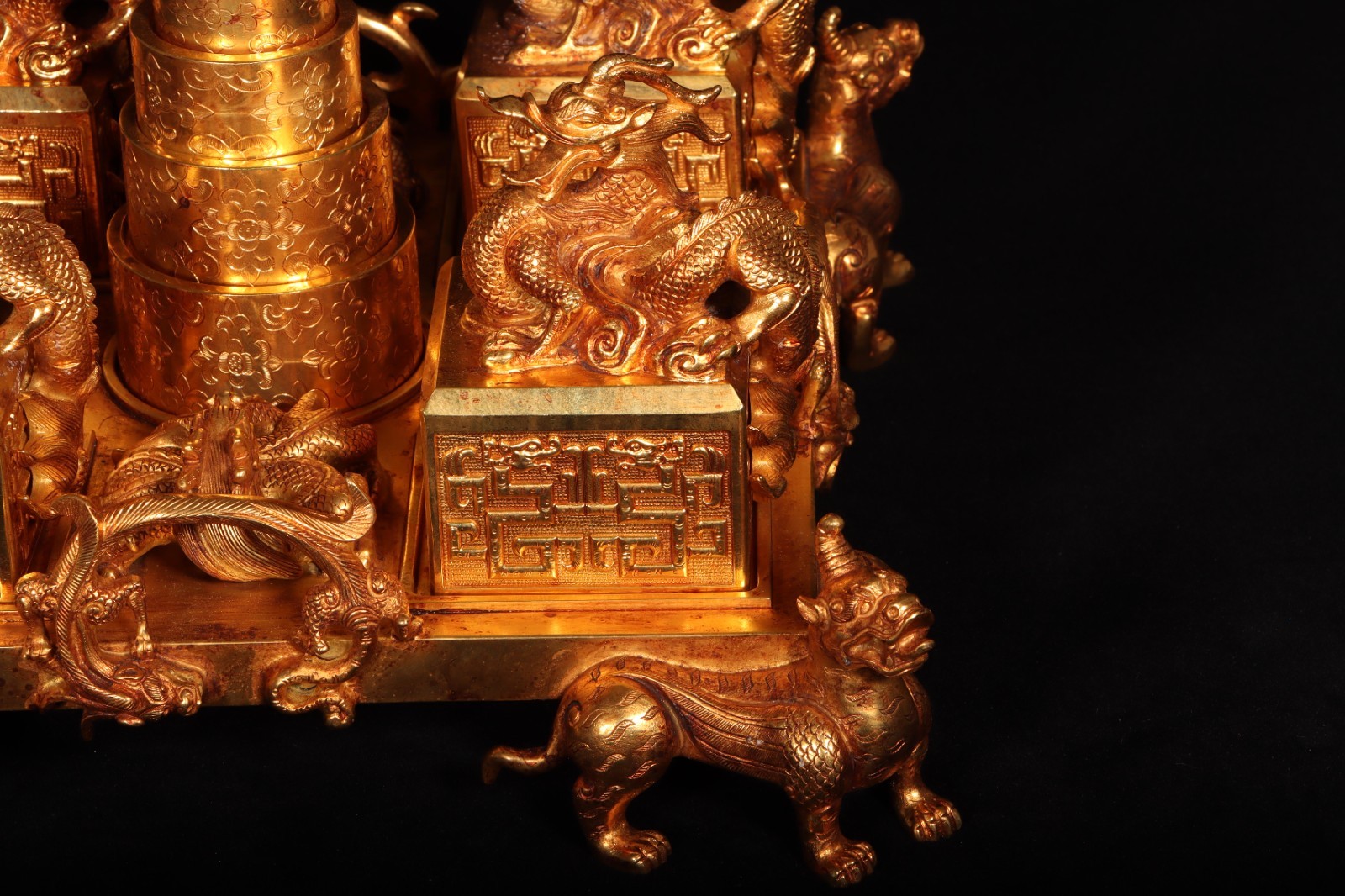 A Bronze 24K Gold Gilt Dragon Beast Seal Stamp Set