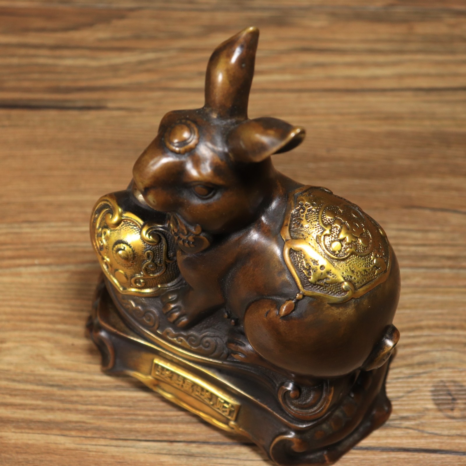 Pure copper wealth gilded lucky rabbit furniture ornaments