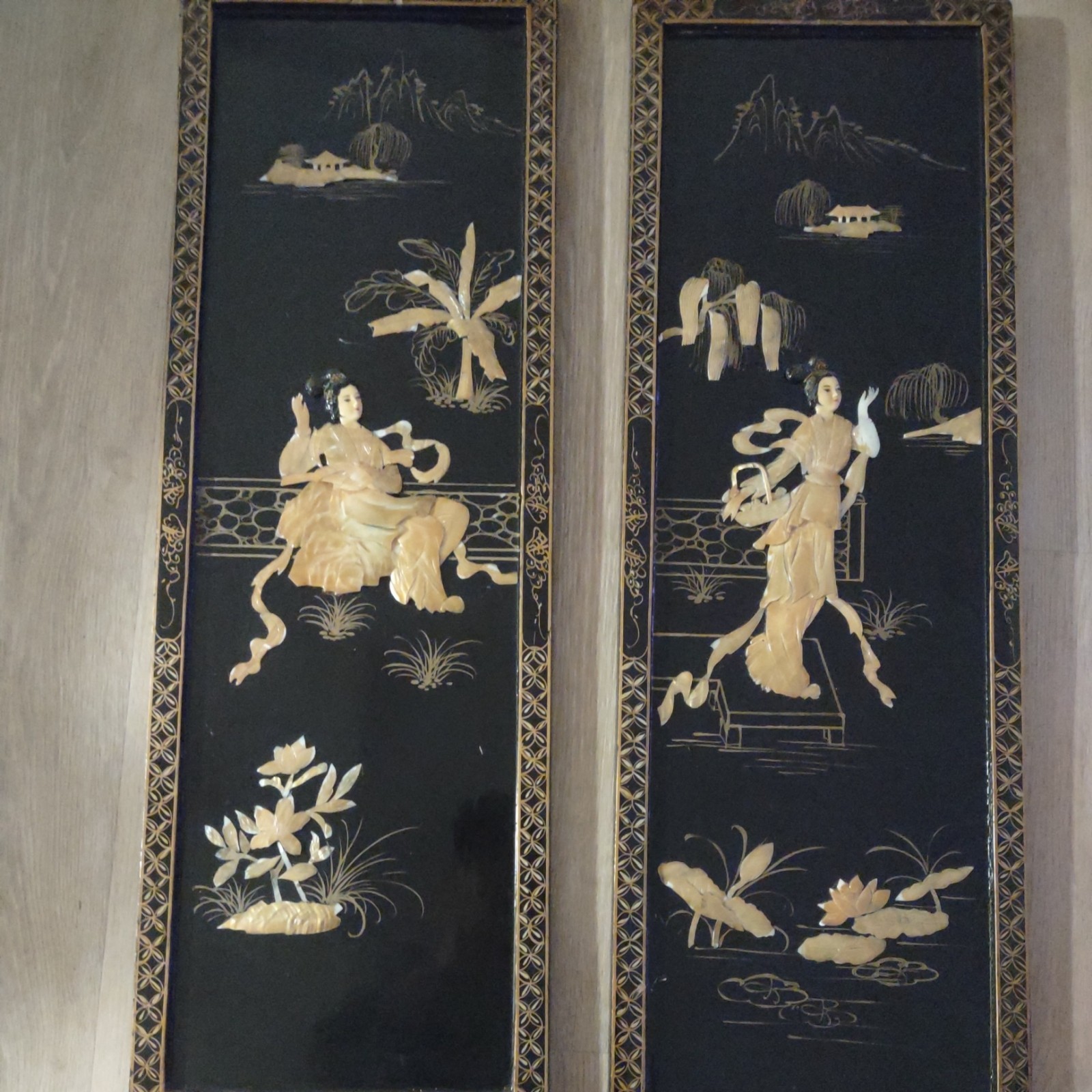 👸🏼💰4 Vintage Black Lacquer Chinese Vietnamese Wall Art Jade
