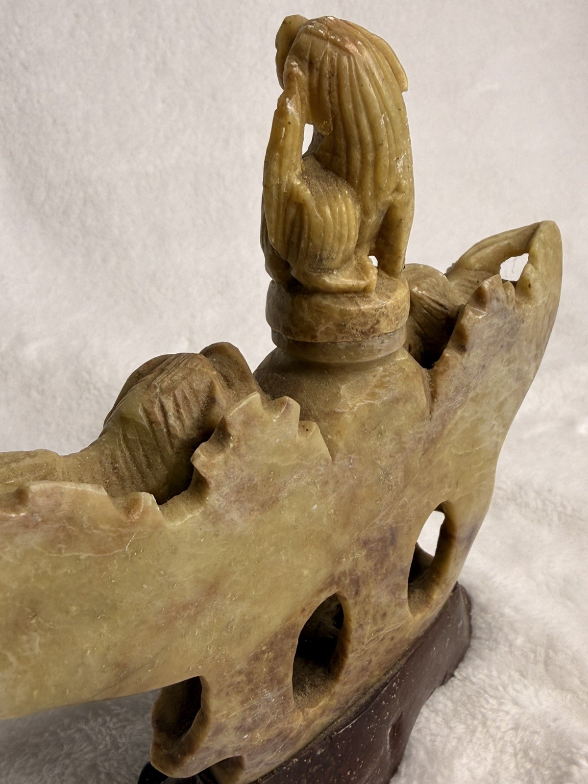VINTAGE HAND CARVED SOAP STONE INCENSE BURNER FOO DOGS/LIONS CHINA 6 x 6