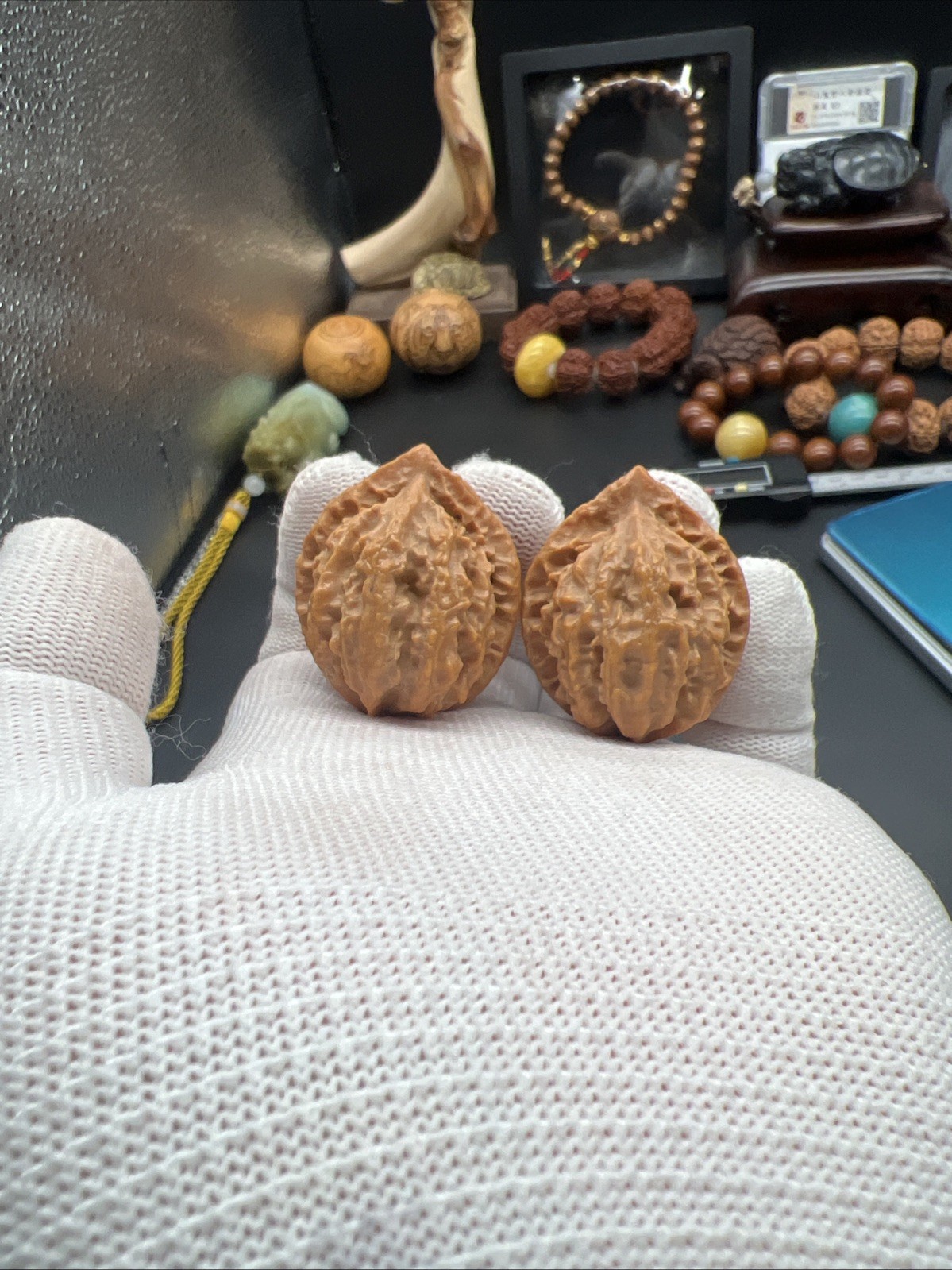 Pair of Match Chinese Health Small Walnut Collection精配文玩核桃🐉龙脊纹秋子小手捻