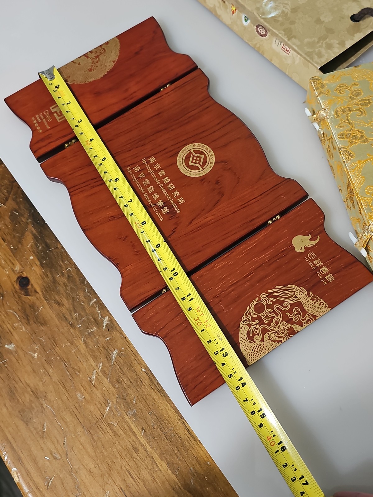 Nanjing Yunjin Brocade Imperial Dragon Art Trifold Frame Set Silk New Open Box