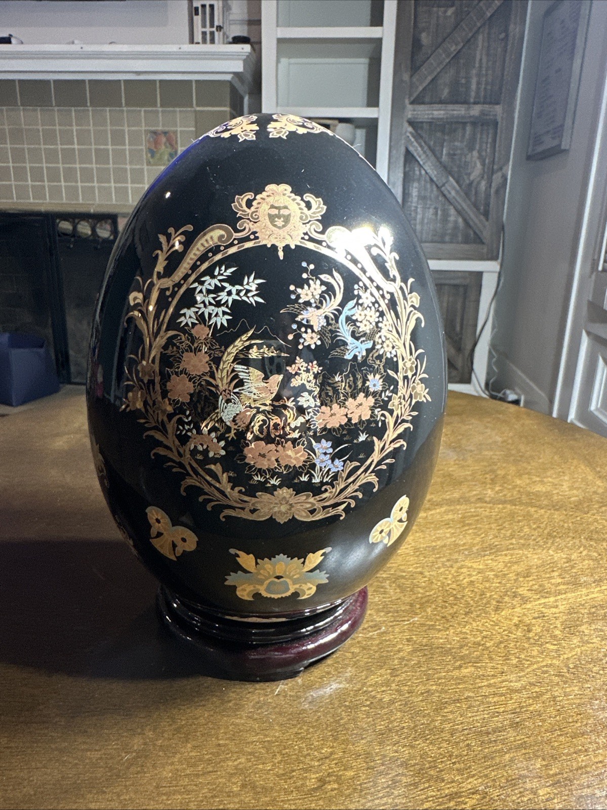 Vintage Large Satsuma Chinese Porcelain Egg Black Gold Moriage Bird Floral 9.5″