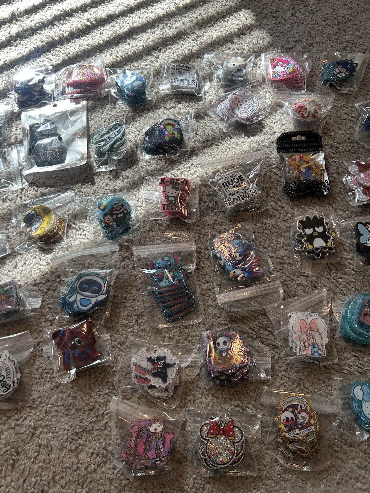 Bulk Acrylic Flat Back Charms. 100 Packets Of 6 Each. Total Of 600 Charms