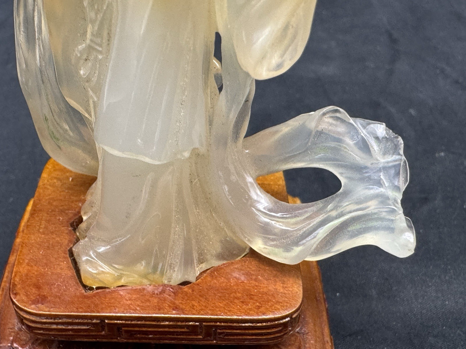 Chinese Carved Agate Stone Lady Sculpture, 4.5″