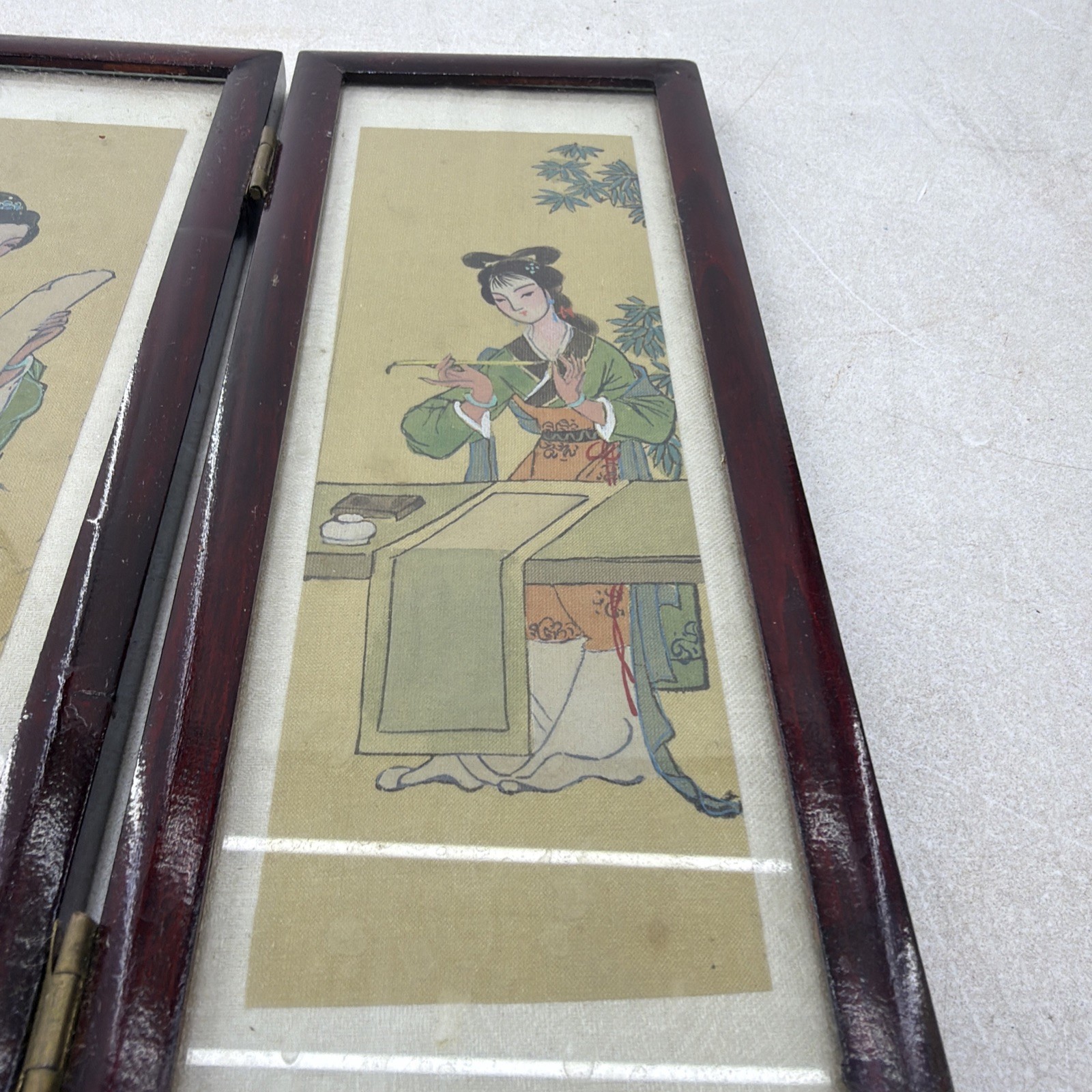 Small Vintage Chinese Folding Tabletop Screen 4 Panel 2 Sided 9.5″ x 14″