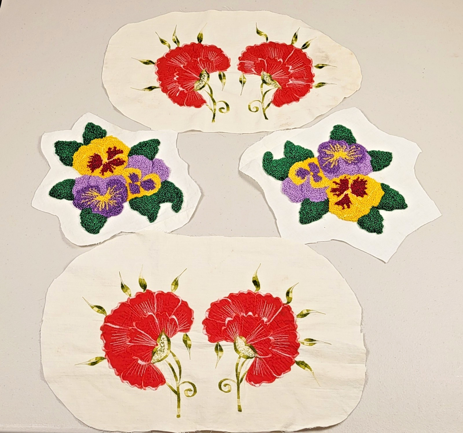 Vtg Embroidery Needlepoint 4 ps Set Floral Cotton 12″x8″ Pansies Peonies 70s-80s