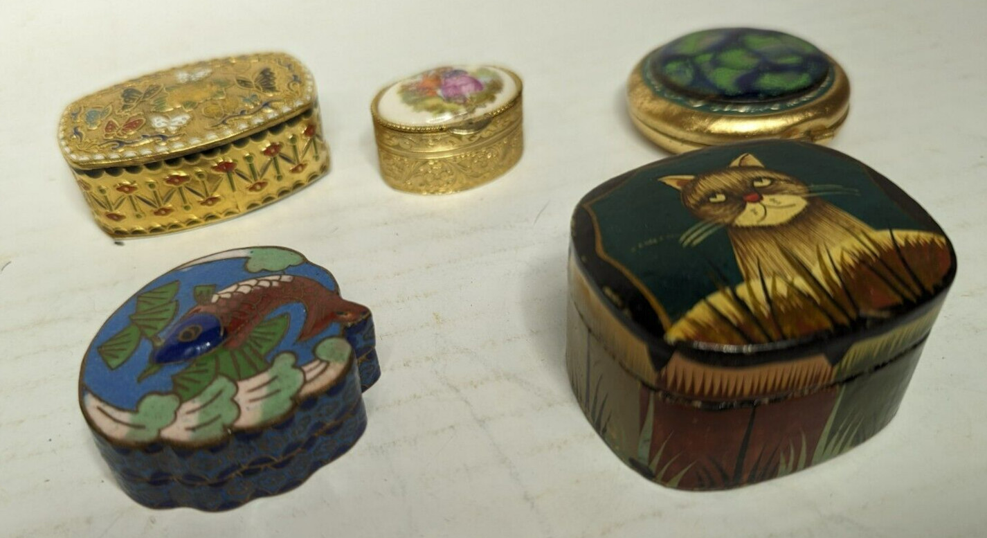 5 Pcs. Of Vintage Used Chinese Brass & Decorated Lidded Boxes Trinket