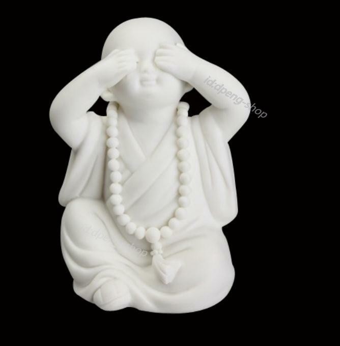 3.7″Chinese White Porcelain Ceramics Lovable No Look Little Monk Figurine Statue