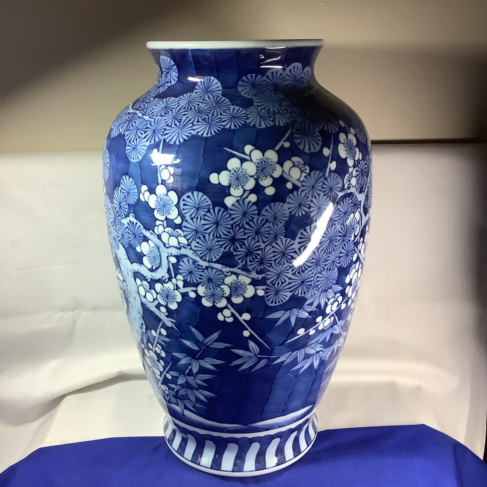Huge Antique Chinese Prunus Vase THREE FRIENDS OF WINTER Blue/White Plum Bamboo