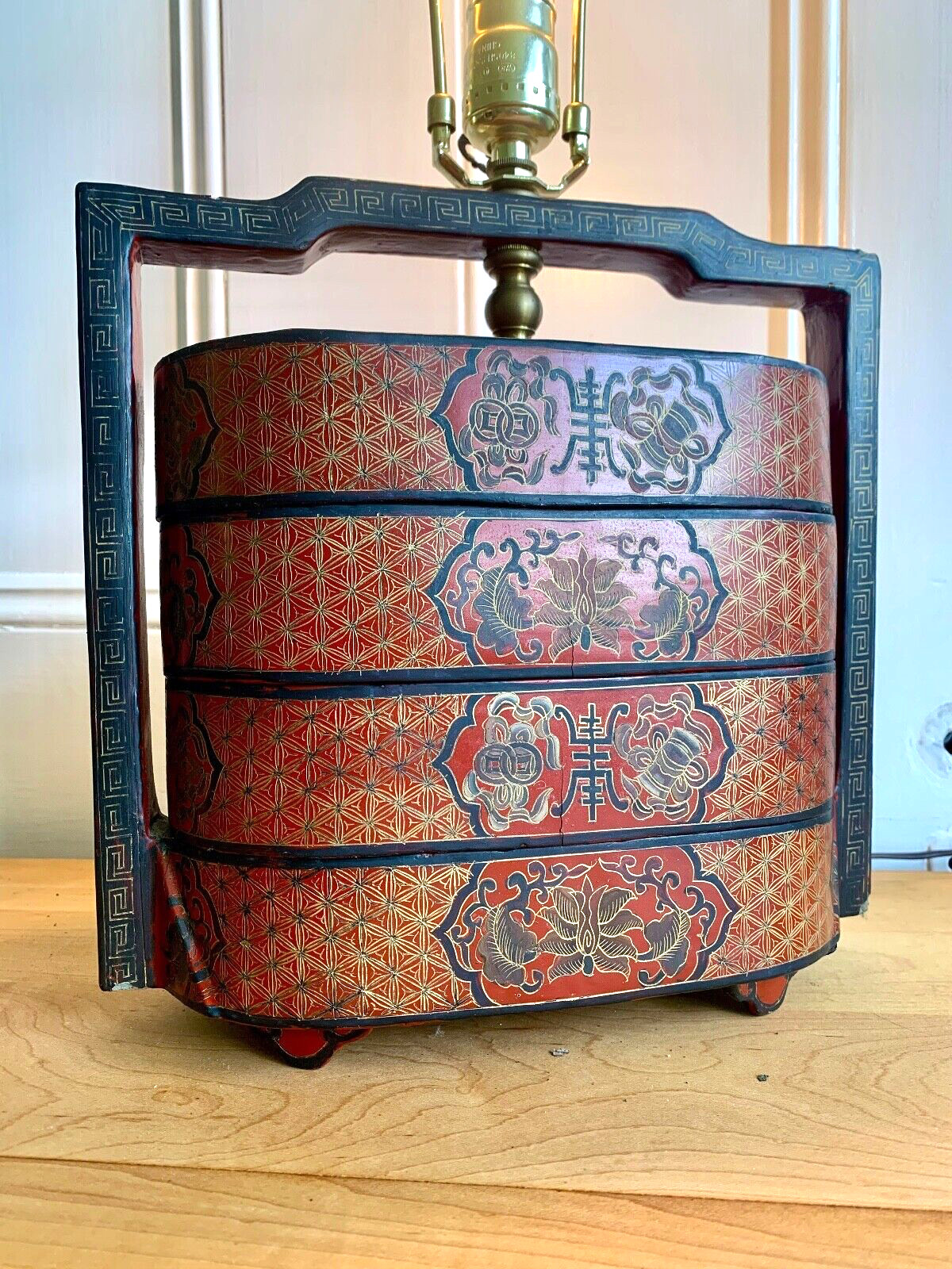 Vintage CHINESE 3 Tier Lacquer Box LAMP