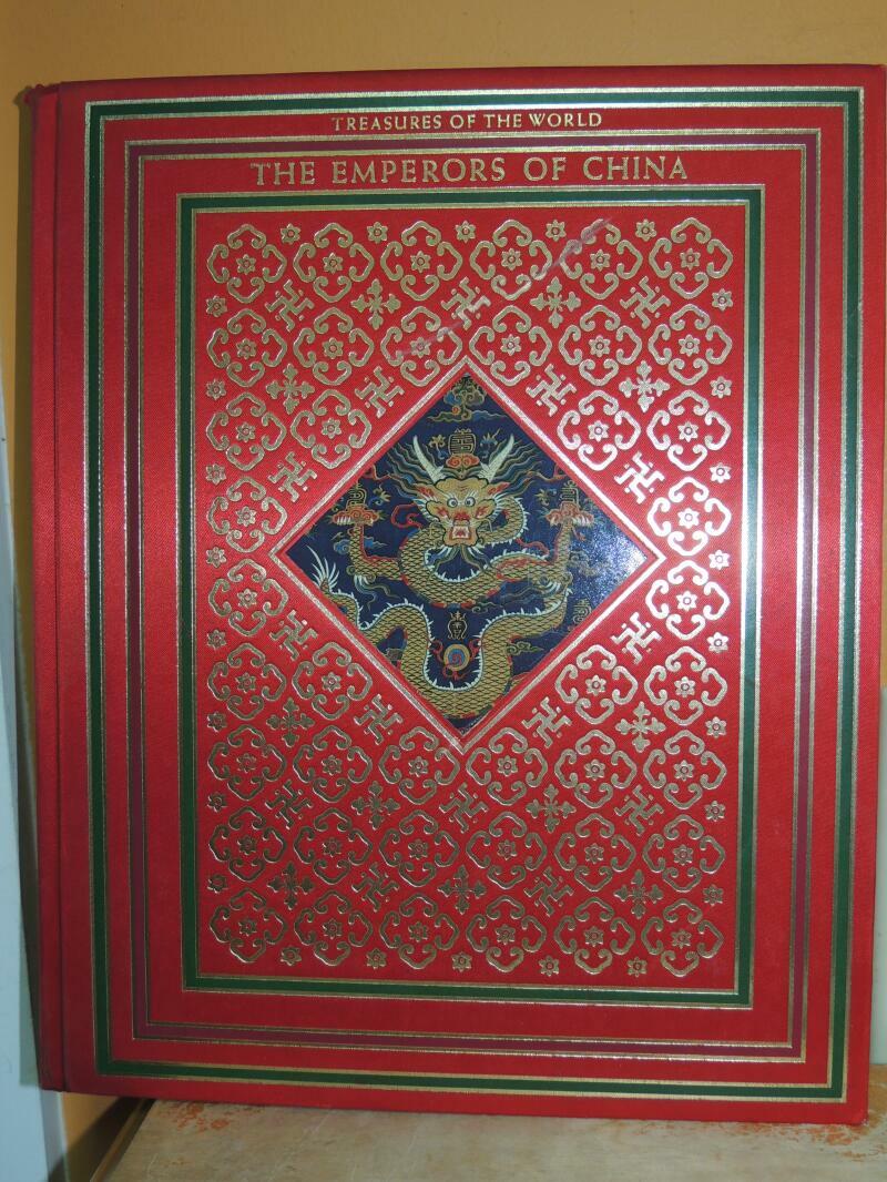 Vintage 1981 Treasures of The World Emperors of China Chinese Art Reference Book