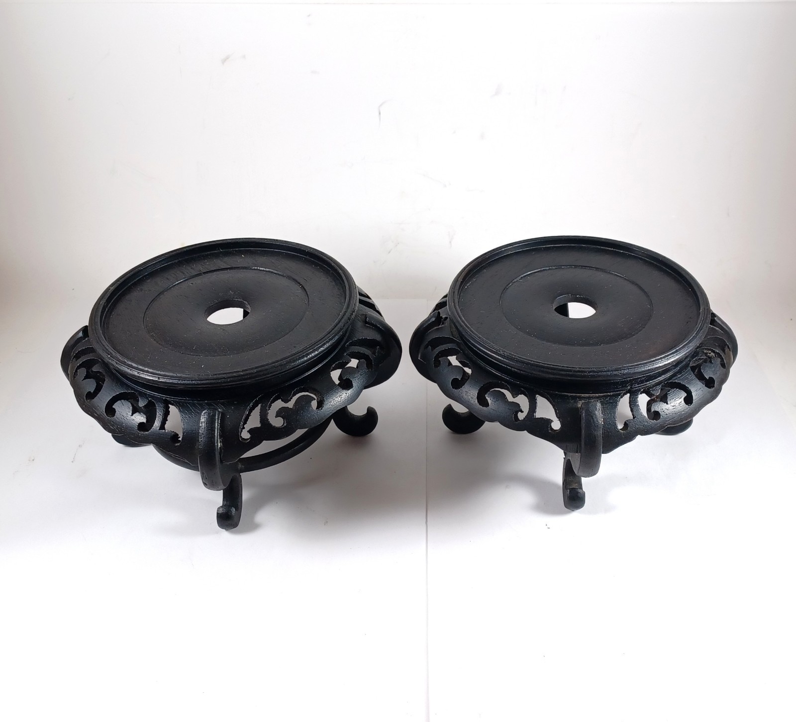 Vintage Chinese Carved Wood Vase Plant Stands, 4.25″ And 4.5″ Platforms