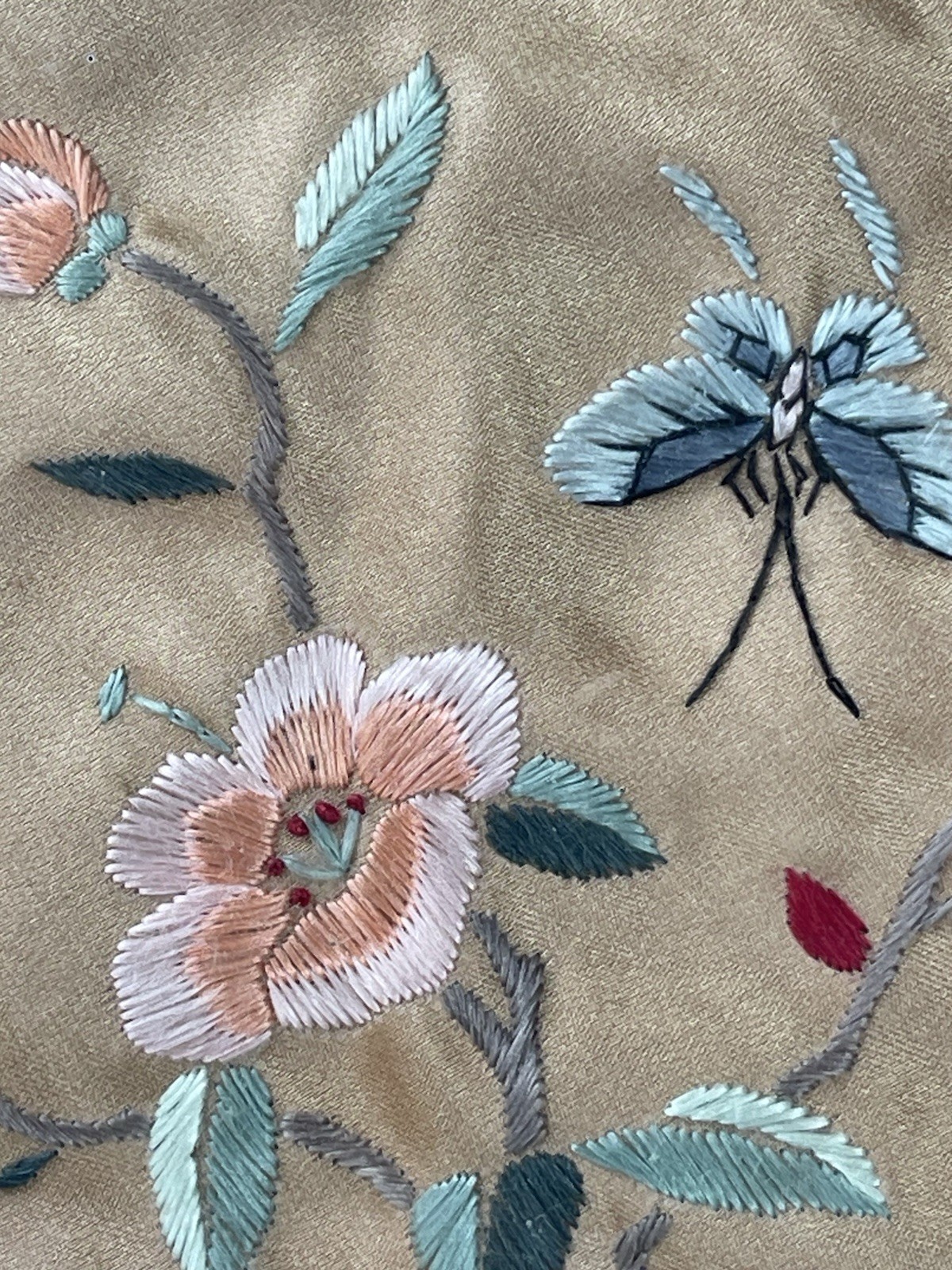 Vintage Chinese Silk Embroidery Art 10.5” Round Floral & Butterfly in 13” Frame
