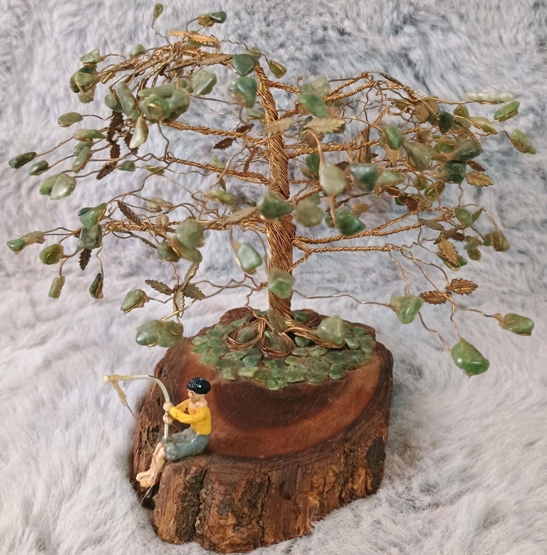 Vintage Bonsai Aventurine Tree Wooden Base Copper Wire Tree With Fisherman