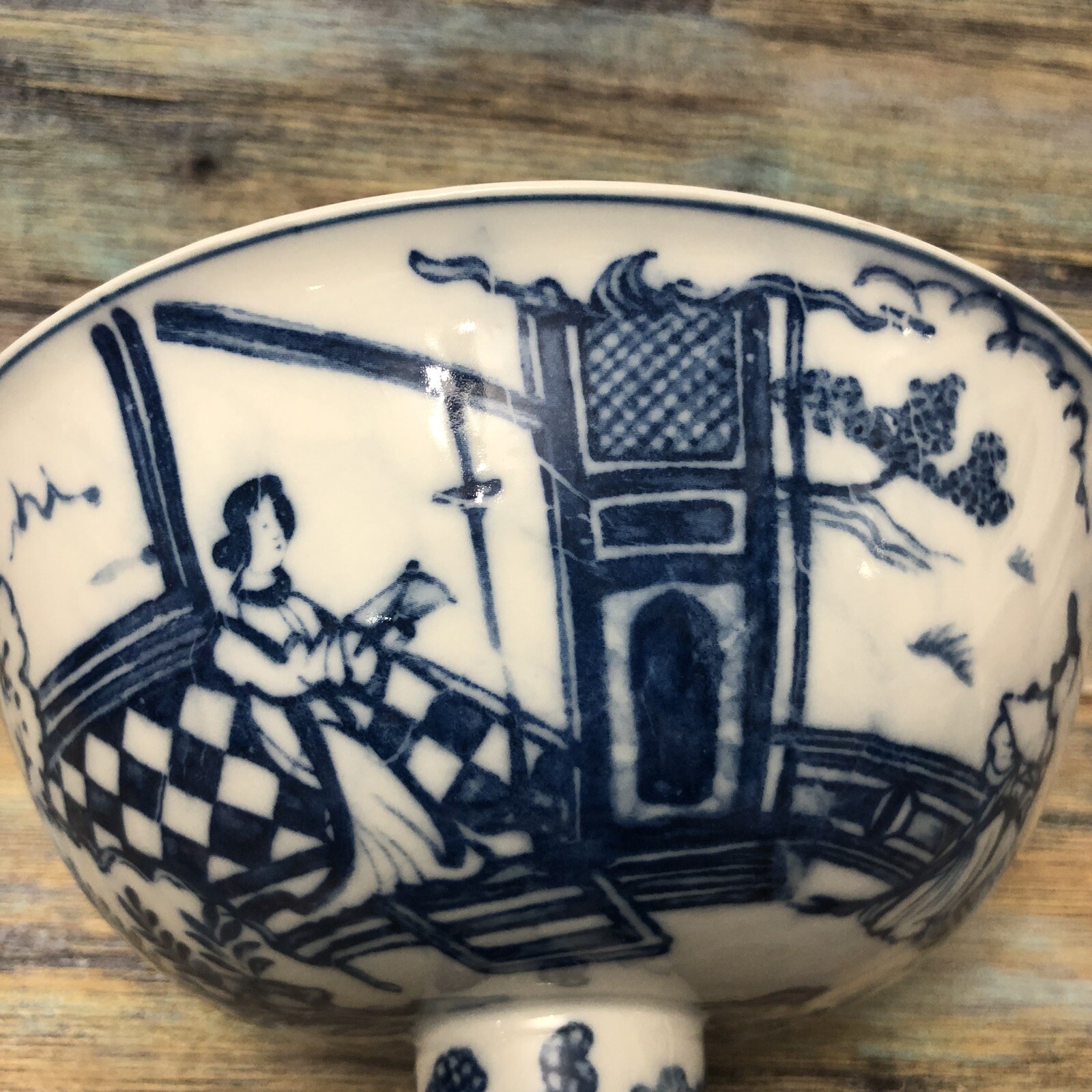 VTG WAN-LI LIMITED EDITION Porcelain Footed Pedestal Bowl 152/1000 White & Blue