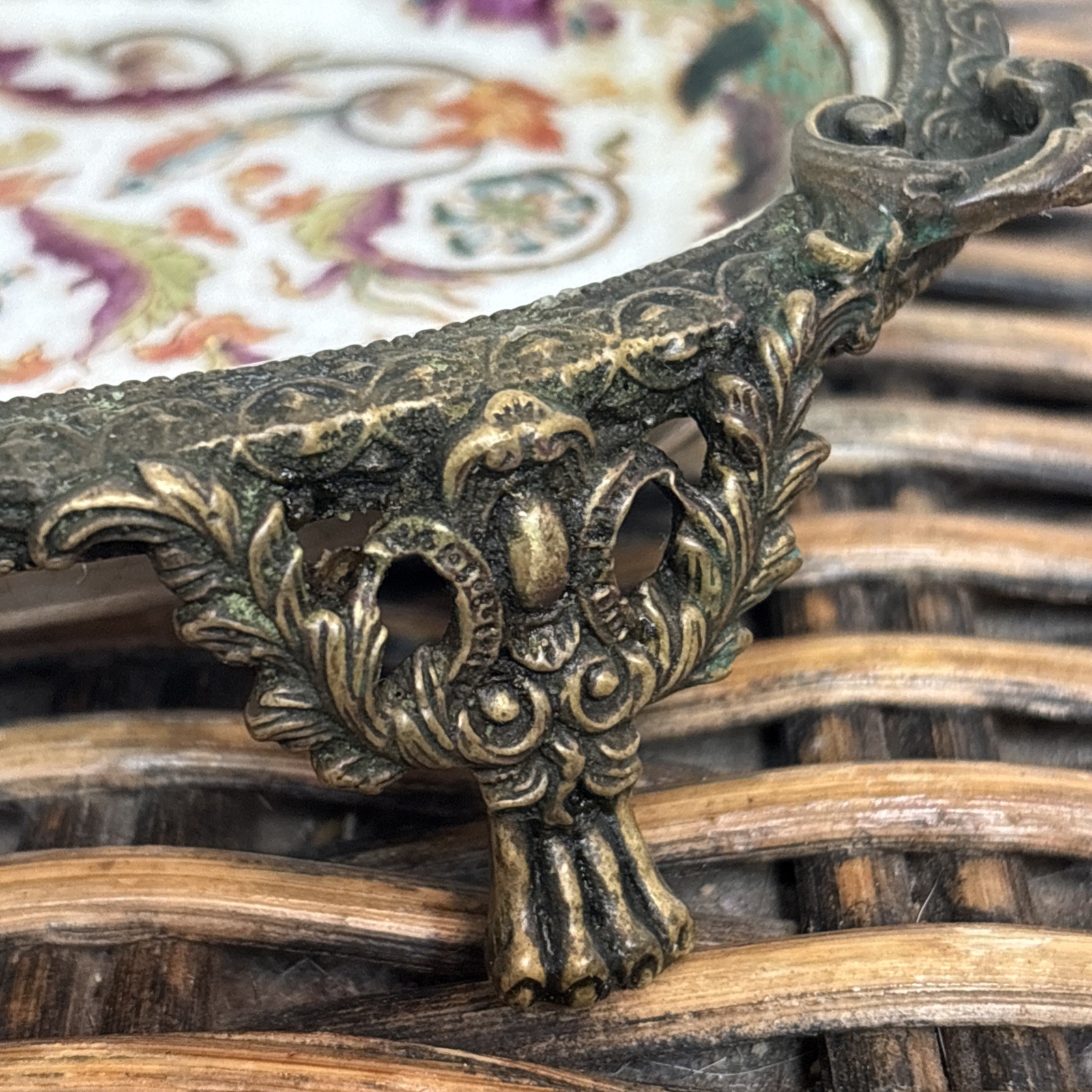 Vintage Hua Ping / Rong Tang Zhi Porcelain Brass Footed Soap or Trinket Dish