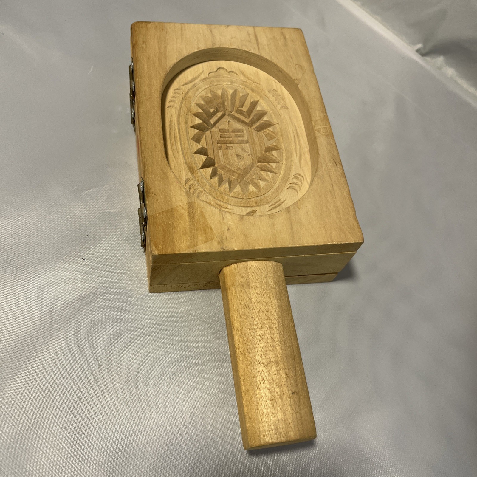 Chinese Kashigata Hand-Carved Wooden Mold for Wagashi Sweets Cake Hinged Multi