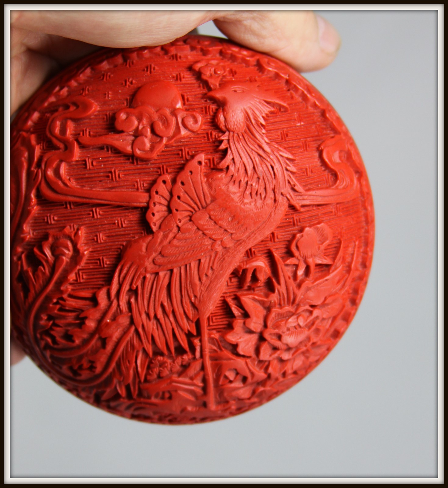 EXQUISITE “Round Cinnabar Trinket Box” with a Phoenix Design on Lid