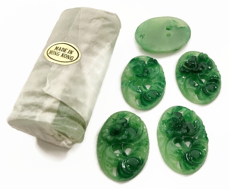 12 Vintage Hong Kong Jade Green Resin Floral 25x18mm. Oval Cabochon Cameos 228PT
