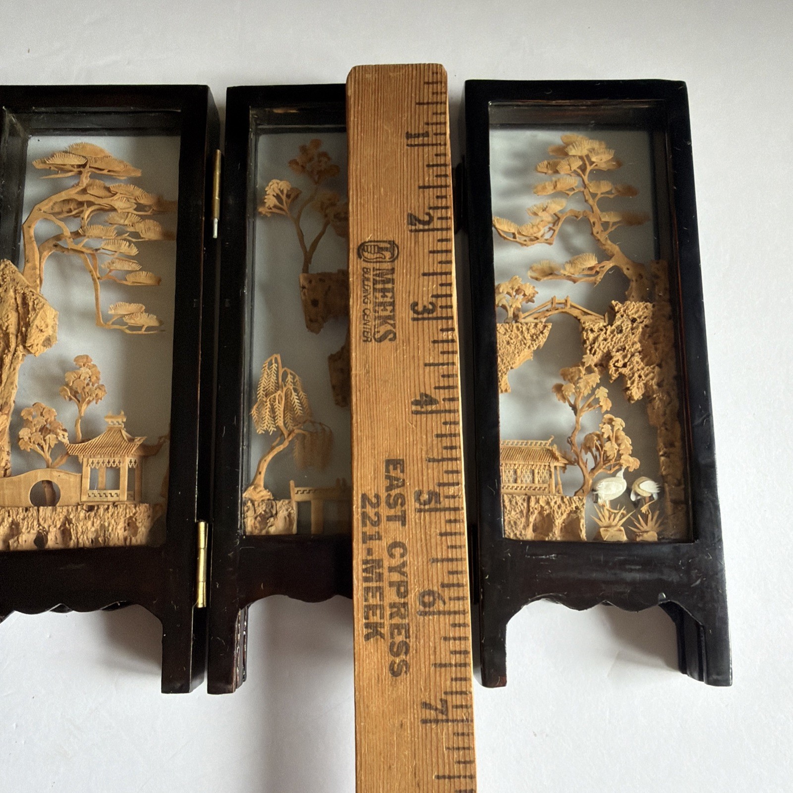 Vtg Chinese Cork Art Screen Folding 4 Panel Glass Pagoda Cranes Black Lacquer