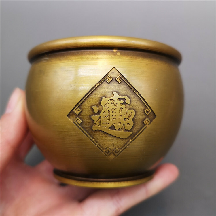 China Collectible Brass Small Copper Cylinder Ornaments Smooth Can Water Tank