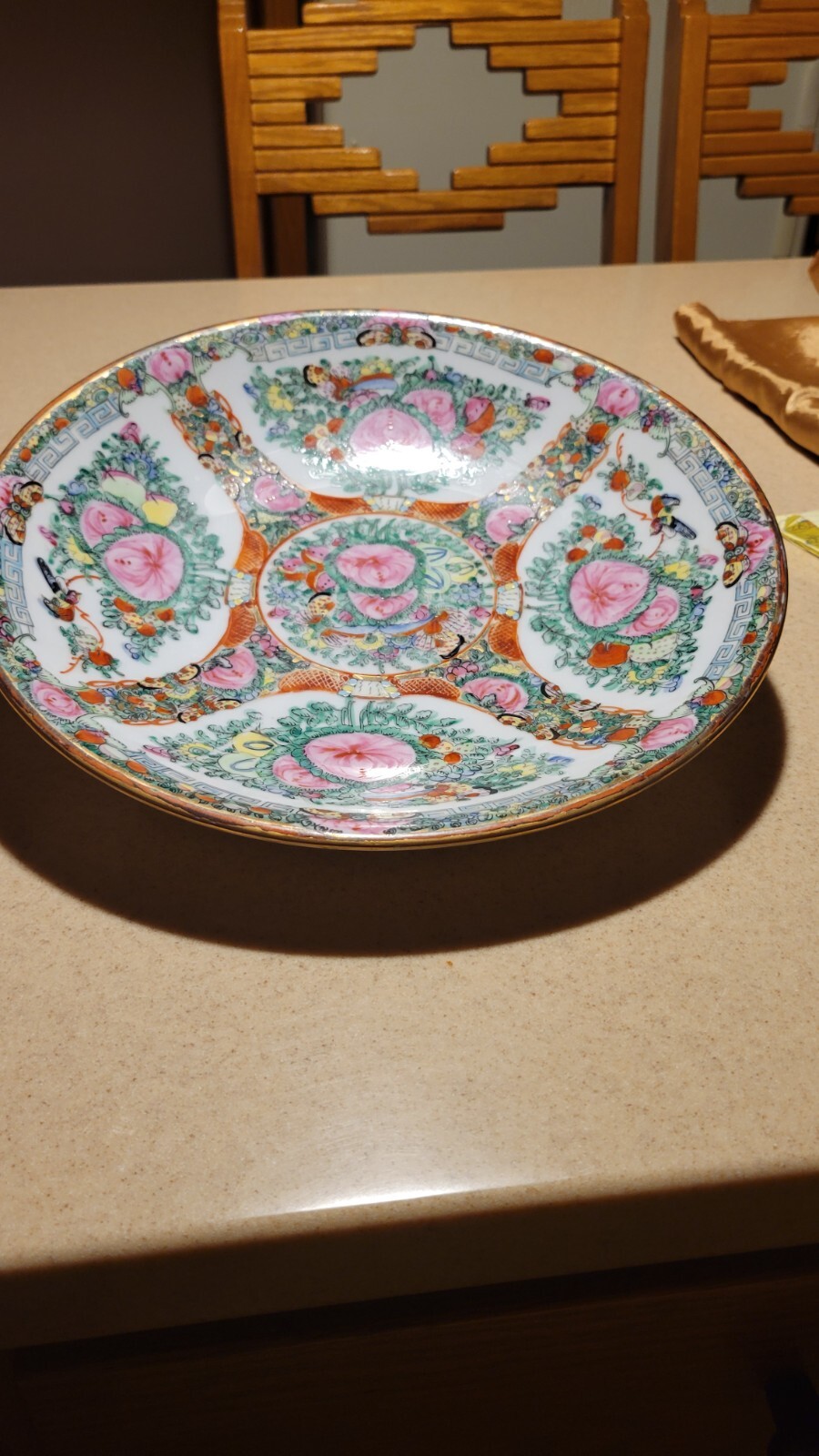 Antique 1900’s Asian Collector’s Bowl Hand-Painted Famille Rose Medallion