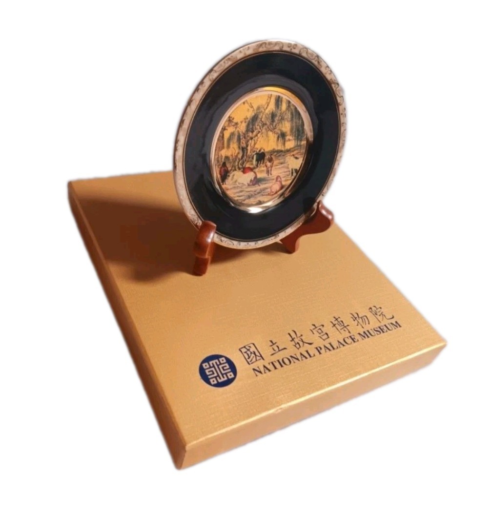 8 Horses 24k Gold National Palace Museum Chinese Art Plate