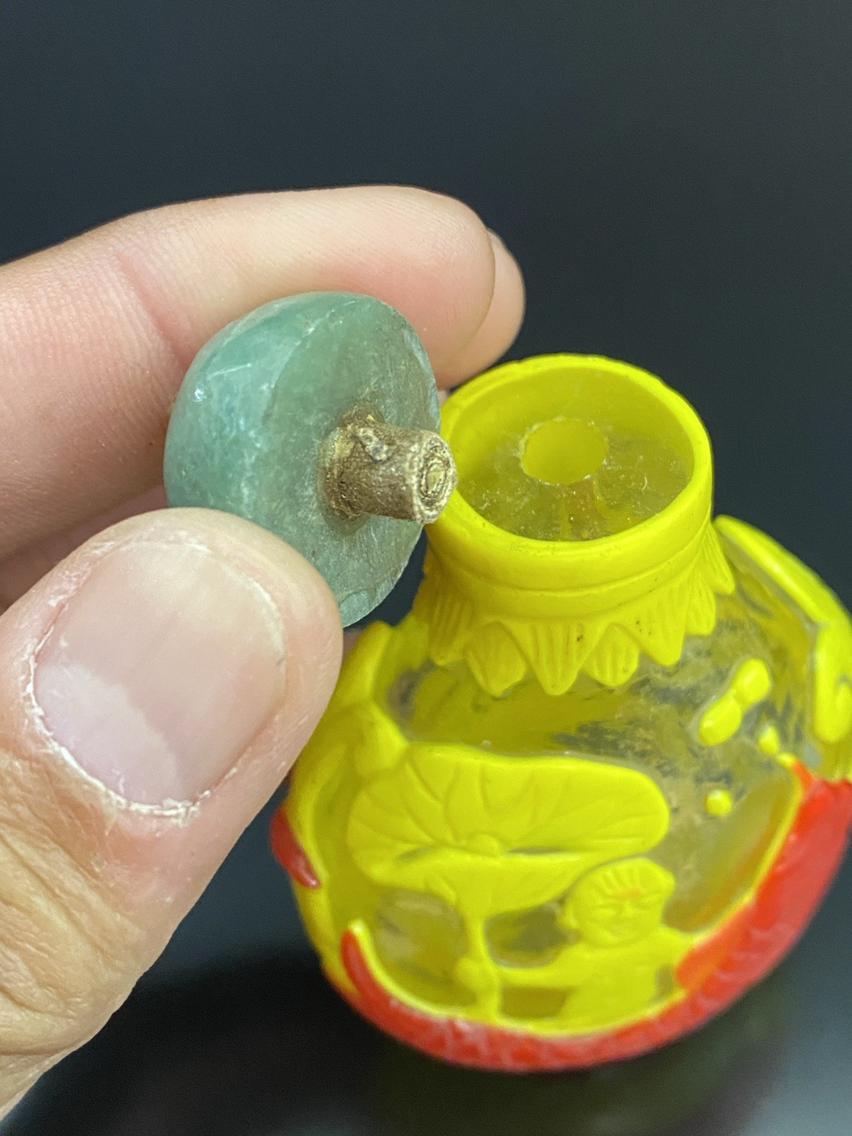 Antique Chinese Peking Glass Yellow Overlay Snuff Bottle Jade Top Koi Fish Motif