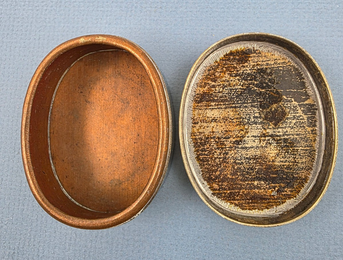 Vtg Chinese Oval Etched Top Paktong Brass and Copper Calligraphy Ink Box 3″