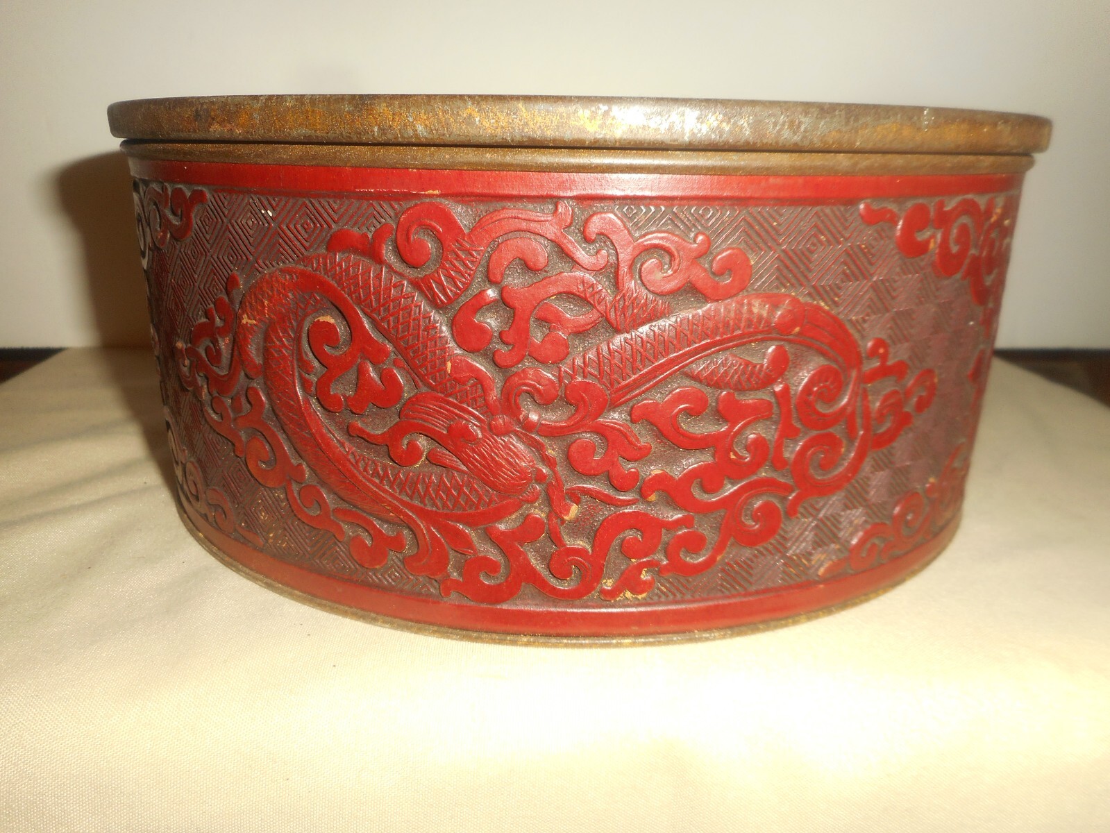 Vintage CHINESE DRAGON Silver Metal Repousse Tin Box Top Cinnabar Style Wrapper