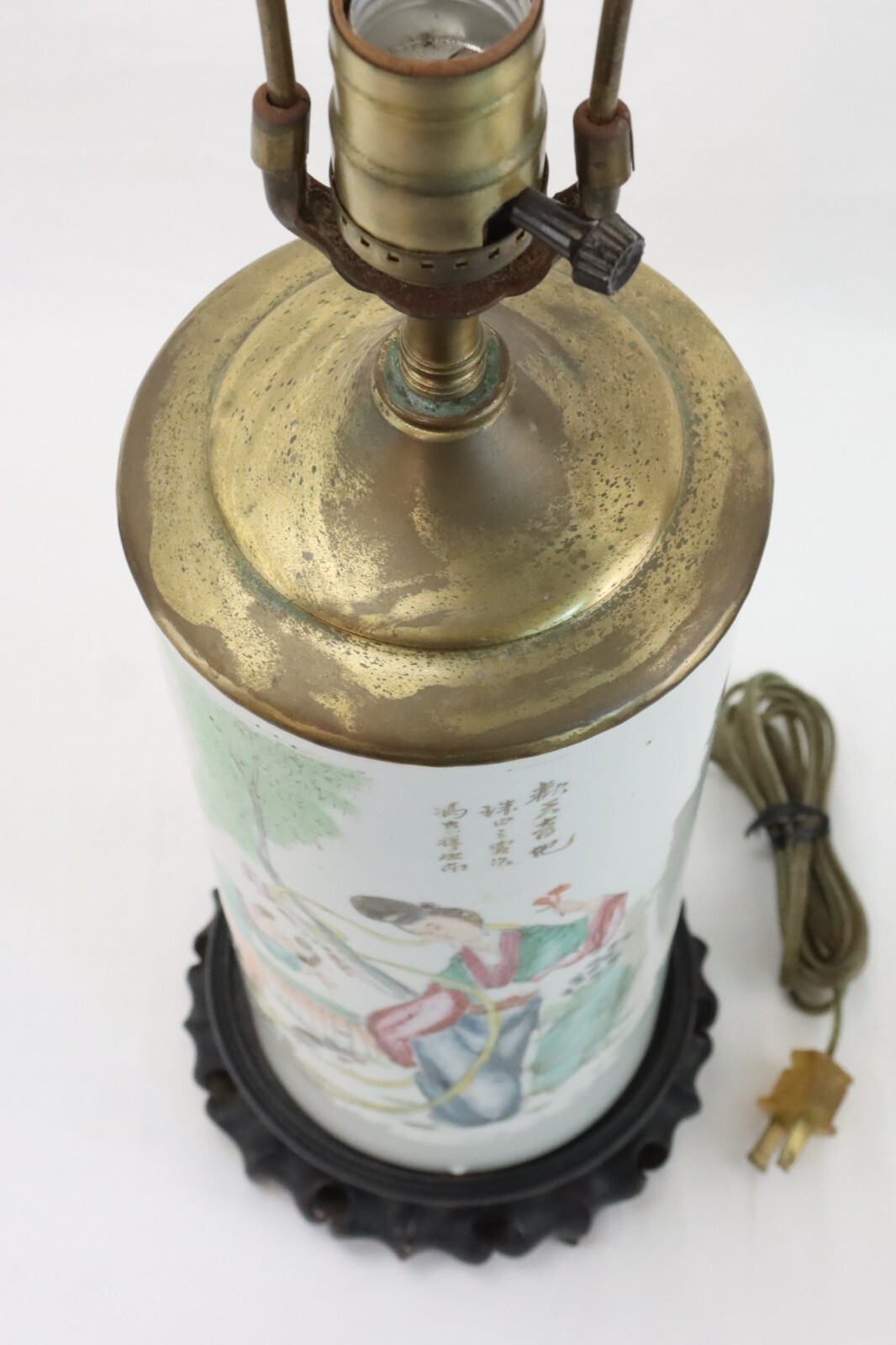 Vintage Chinese Porcelain Hat Stand Vase Lamp