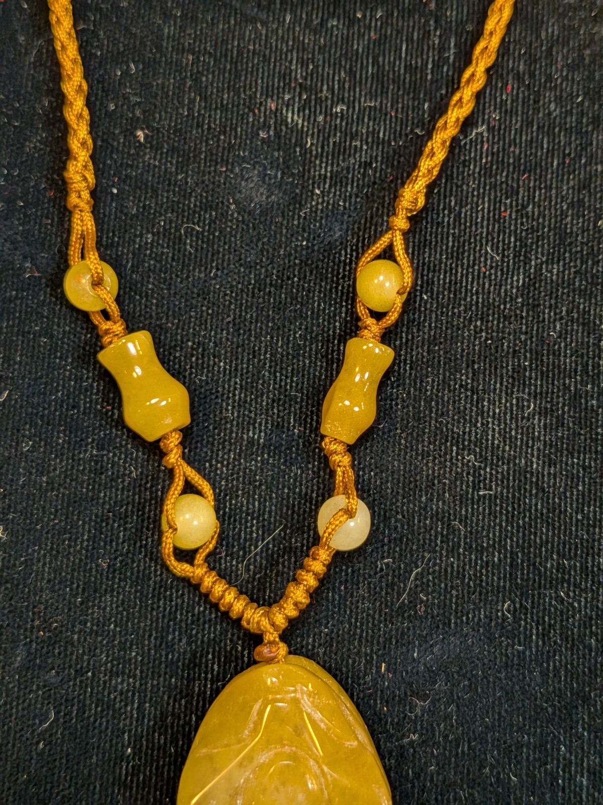 NOS Chinese Yellow /Honey Jadeite Lucky Frog Pendant 1980-2000 Ships US