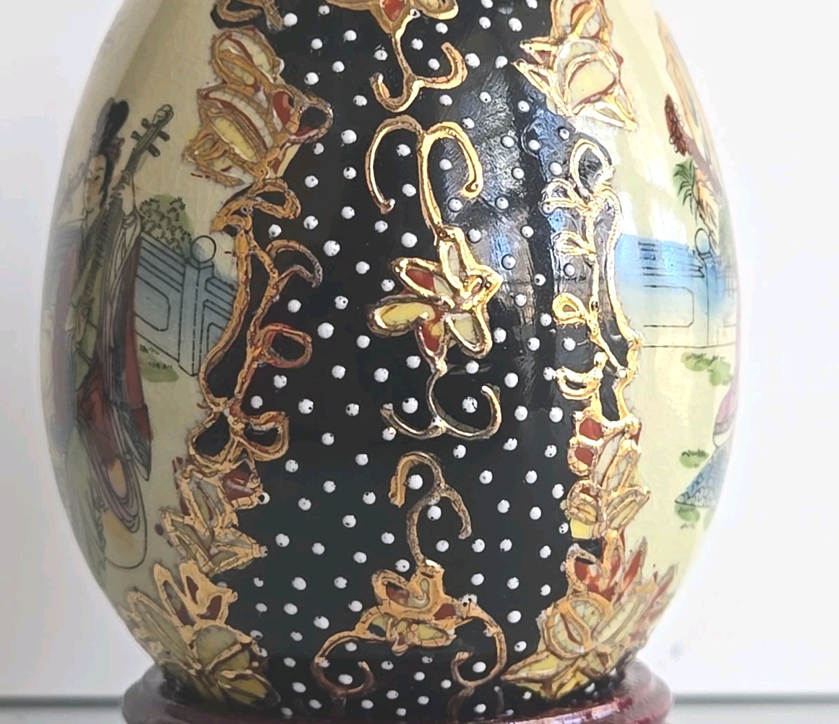 VTG Hand-Painted Oriental Porcelain Egg 4.5″ Mythological Design + Stand