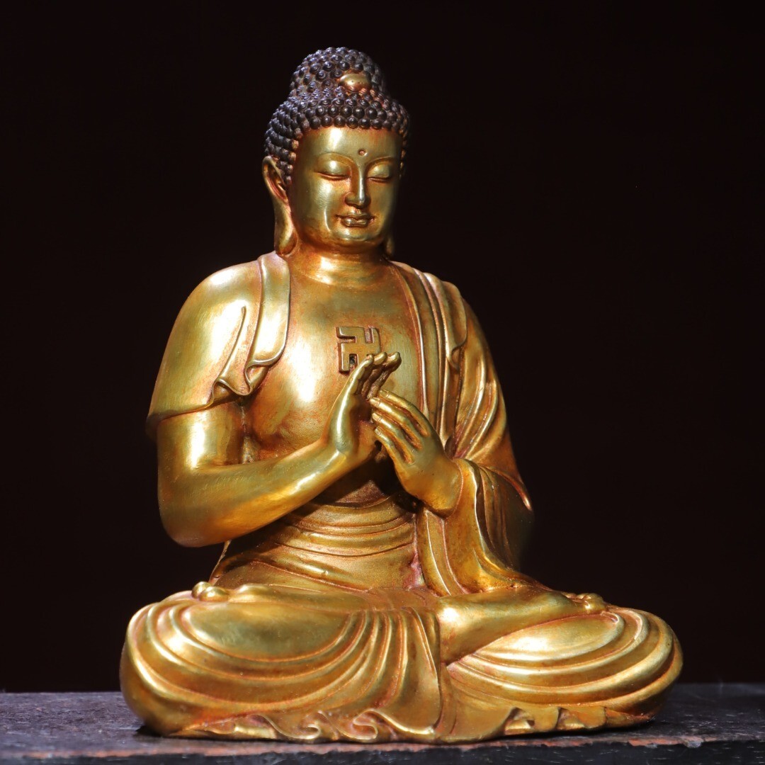 Bronze gilded statue of the Great Sun Buddha statue