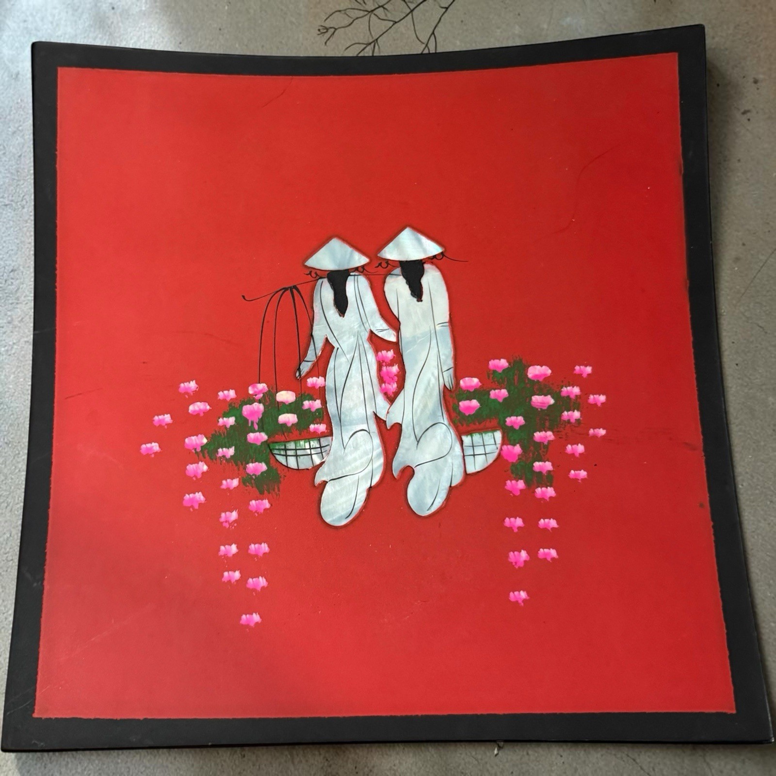 Vietnamese red lacquer decorative tray featuring mother-of-pearl inlay art.