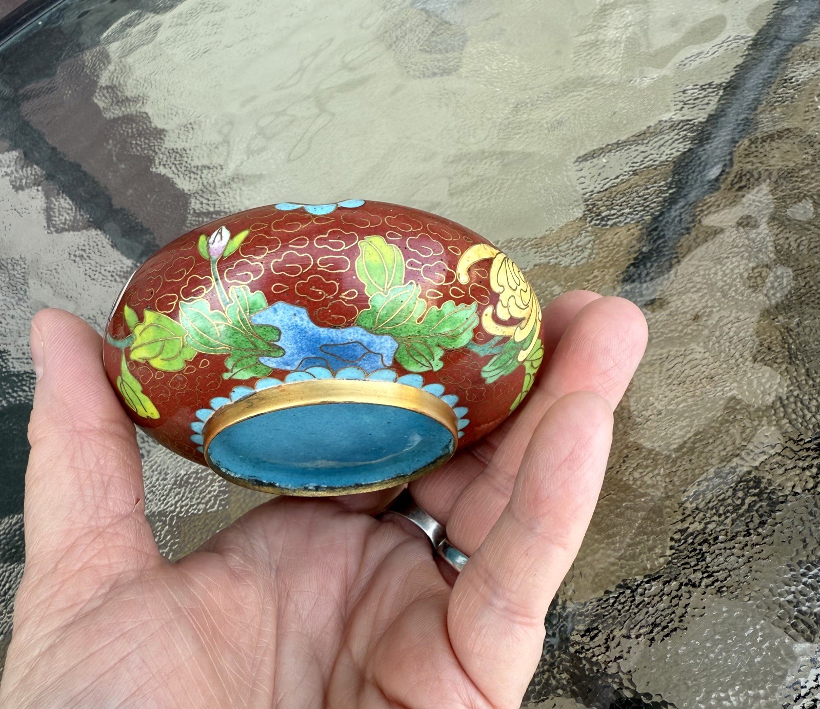 Vintage Chinese Asian Floral Cloisonné Enamel Brass Ashtray Beautiful Colors